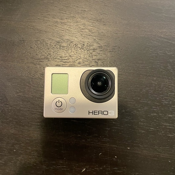 Hero 3 GoPro with accessories - Picture 2 of 3